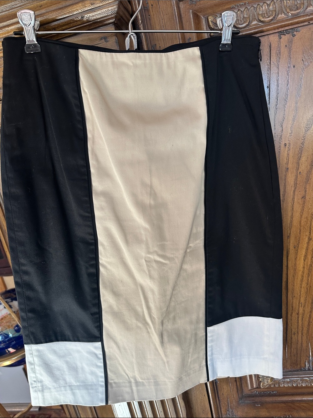 White House Black Market Black and Cream Colorblock Pencil Skirt